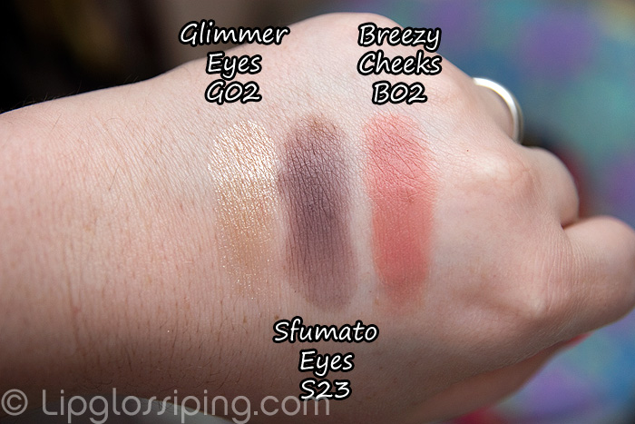 Une-Cosmetics-Swatches-web