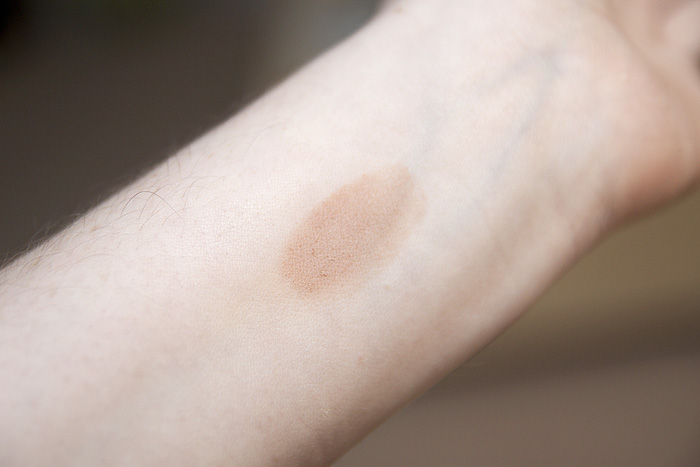 Laura Geller Air Whipped Bronzer Swatch