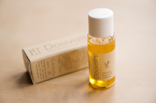 Douvall's All-in-one Argan Oil Cleanser
