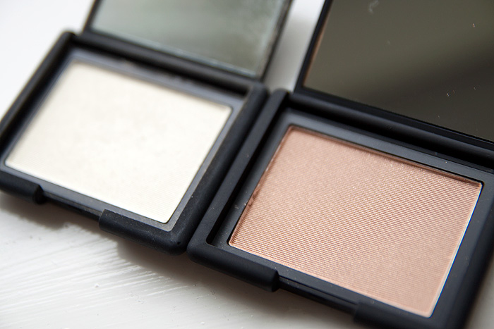 NARS Highlighting Blush Powder Satellite of Love vs. NARS Albatross