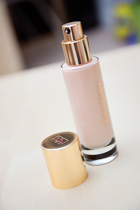 YSL Le Teint Touche Eclat Foundation Review