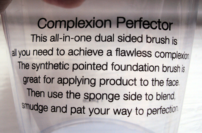 Sonia Kashuk Complexion Perfector Brush review