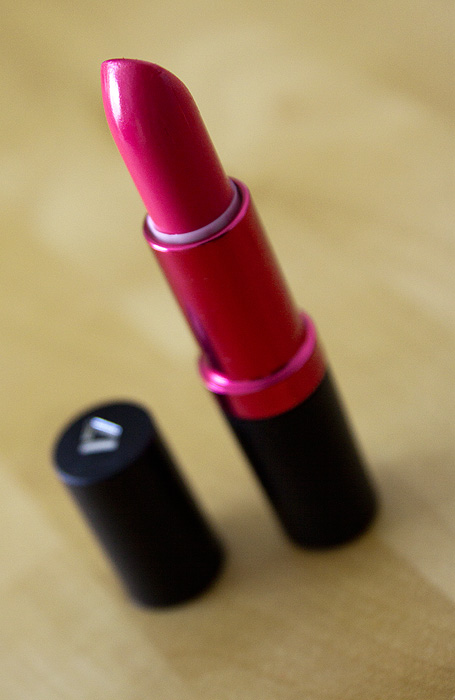 FOTD: Seventeen Pink Power Lipstick