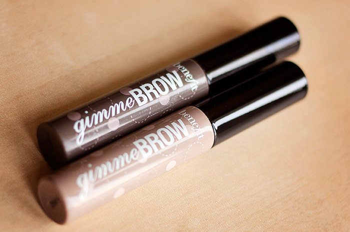 Benefit Gimme Brow 1
