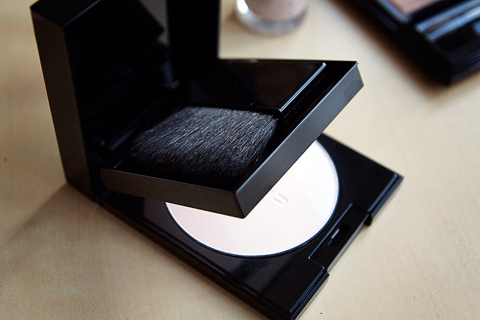 SUQQU SS14 Smoothing Face Color (2)